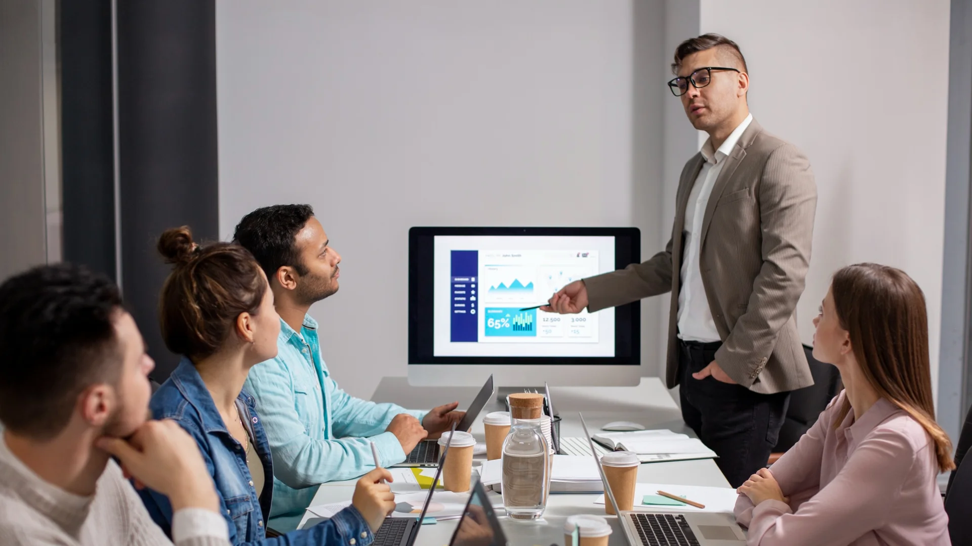 The Businessly Edge Mastering Efficiency and Growth in Today's Market